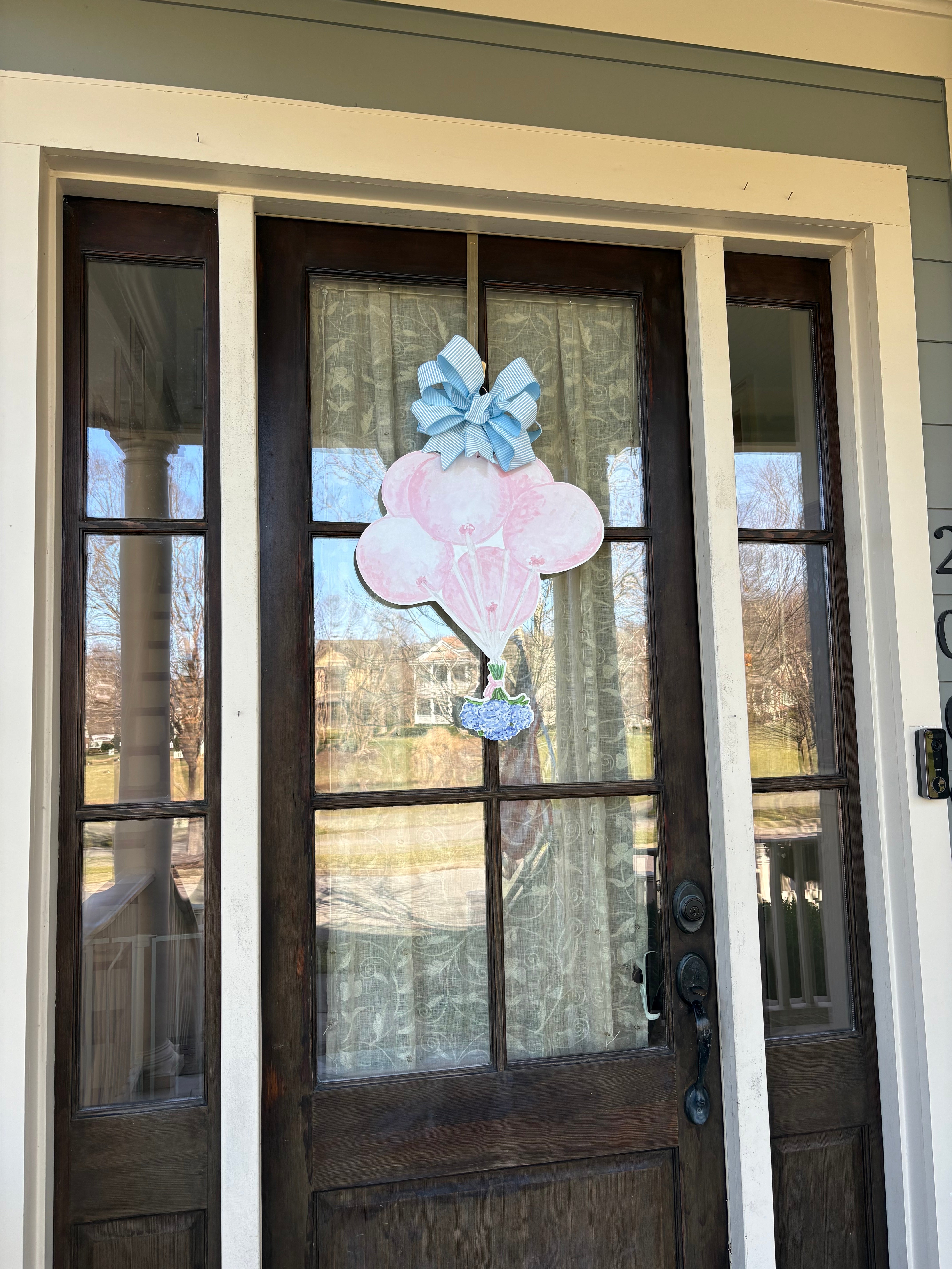 "Floating Floral Bouquet" Hanger
