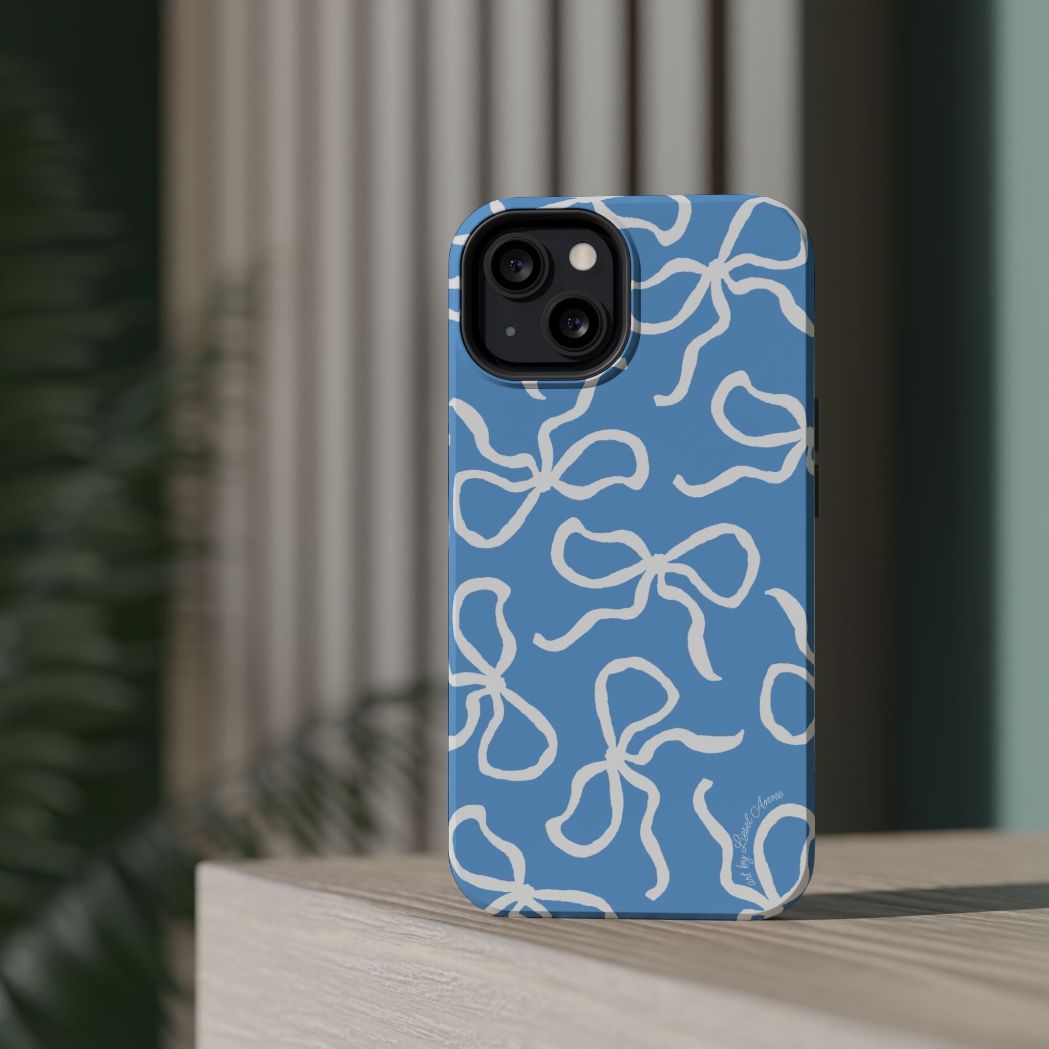 Blue & White Bows MagSafe Tough Case [iPhone 13 - iPhone 16]