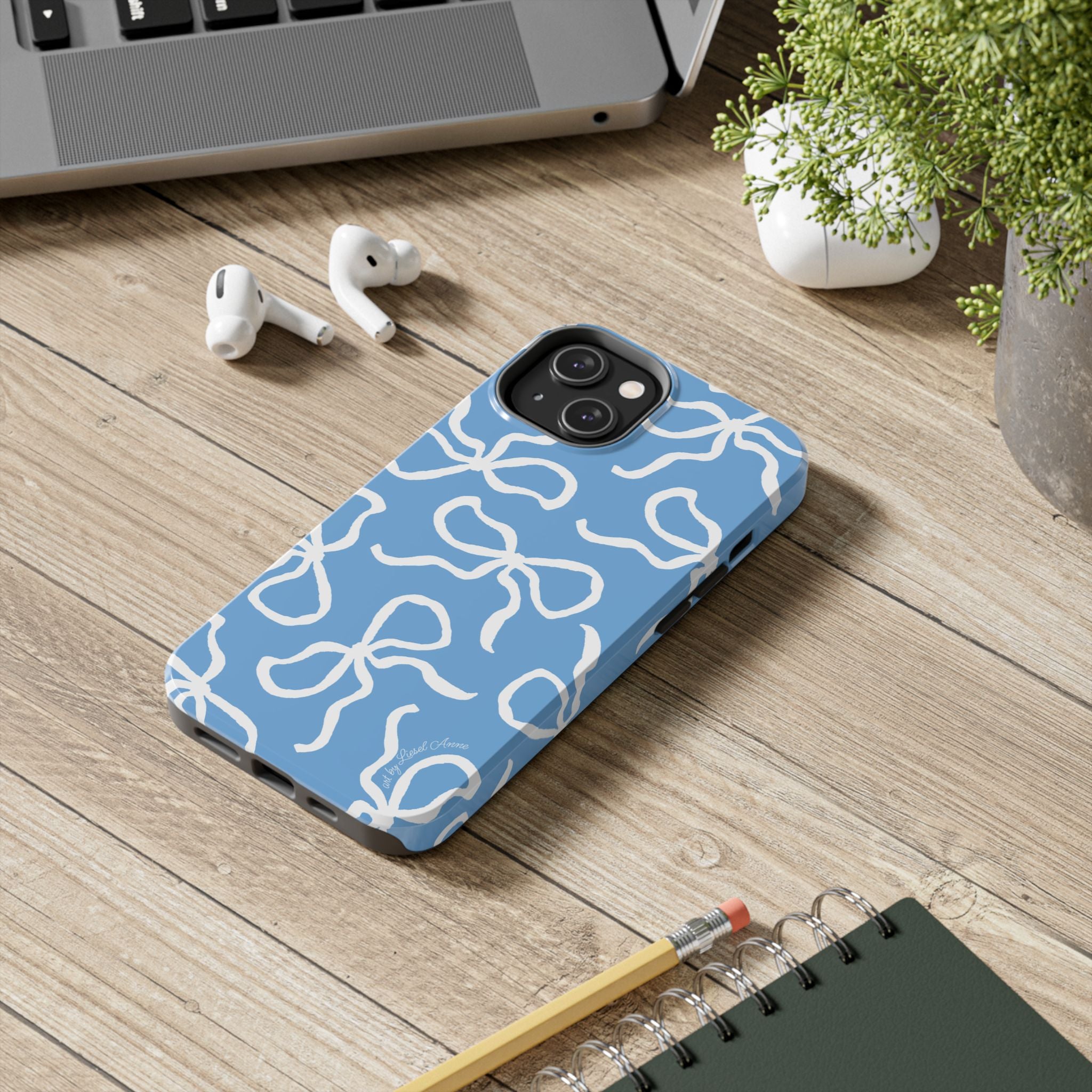 Blue & White Bows Tough Case [iPhone 14 - iPhone 11]