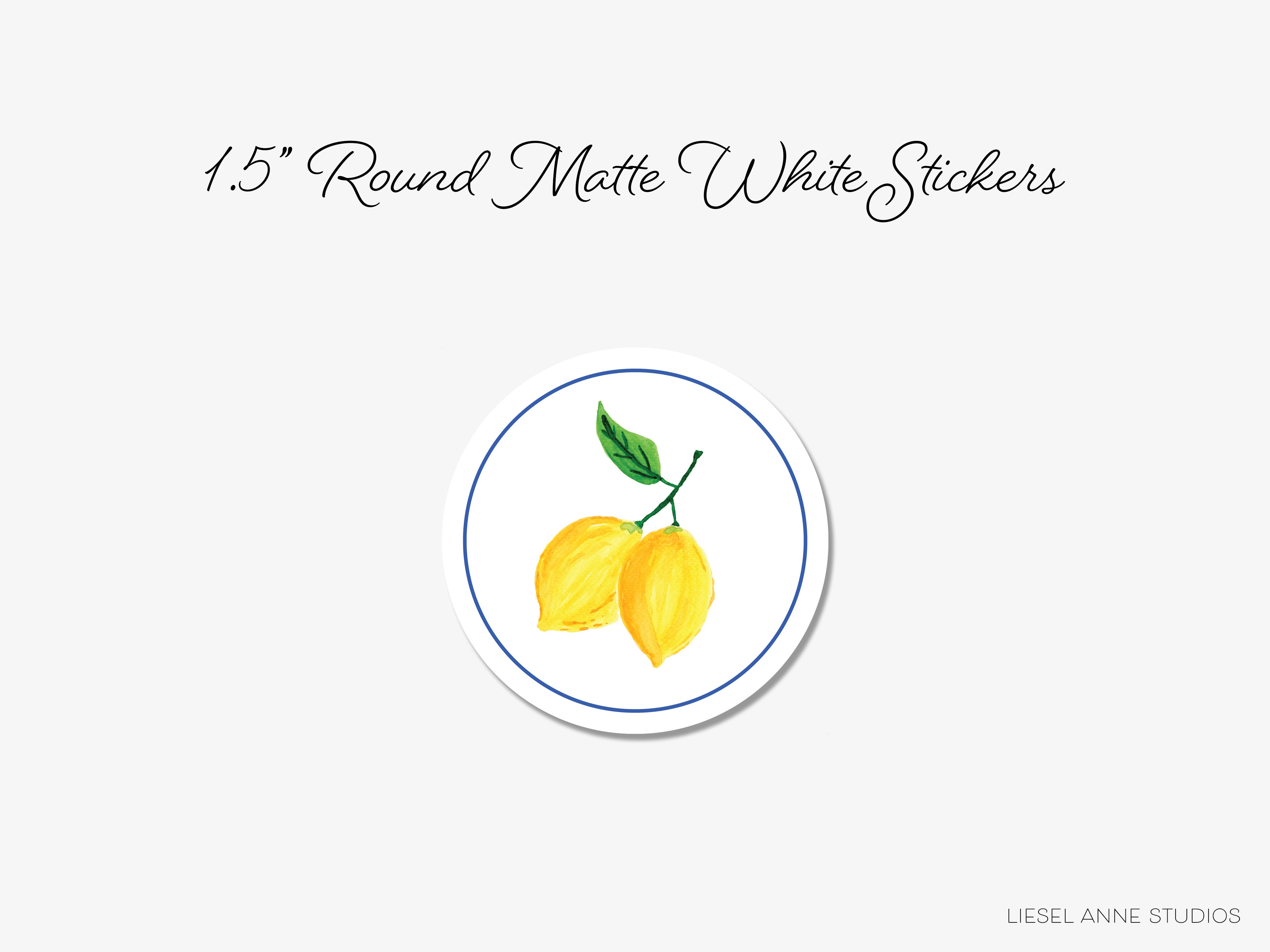 A round white sticker with a blue border, featuring a lemon illustration.